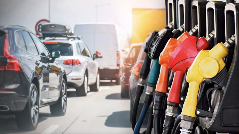 Gobierno mantiene subsidio a combustibles pese al fuerte aumento del costo fiscal