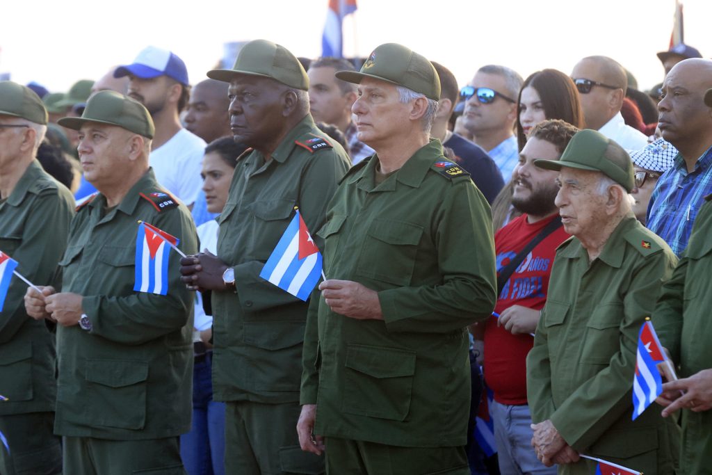 Cuba realiza acto de respaldo a Raúl Castro tras acusación de EE. UU.