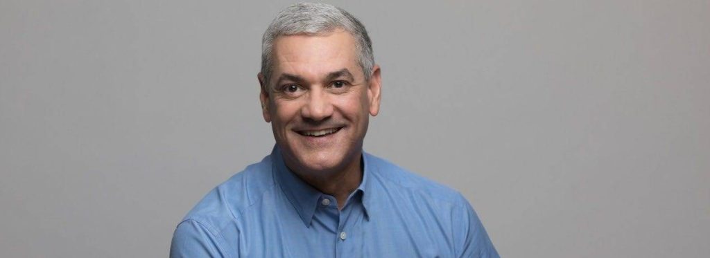 Charlie Mariotti abandona aspiraciones presidenciales y respalda proyecto de Gonzalo Castillo