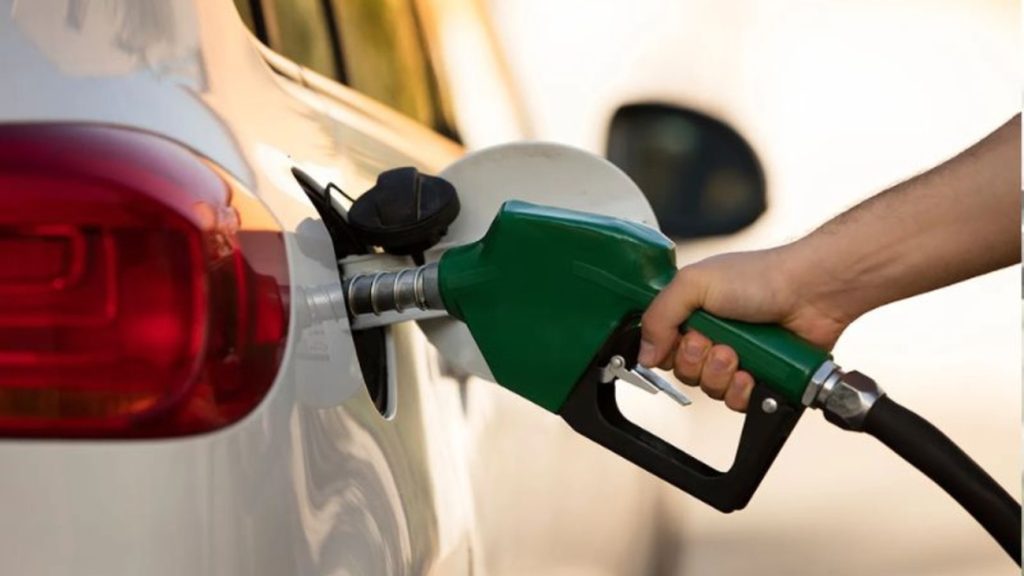 Gobierno baja entre RD$3 y RD$5 los precios de las gasolinas y el gasoil para la primera semana de julio