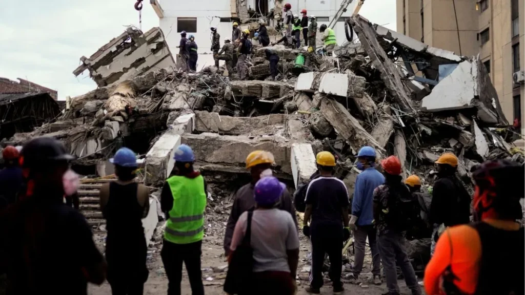 Suben a 273 los muertos por terremoto en Colombia; 377 personas siguen desaparecidas