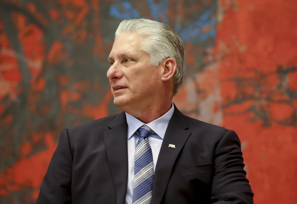 Díaz-Canel admite estancamiento del diálogo con EE.UU. y descarta colapso de Cuba