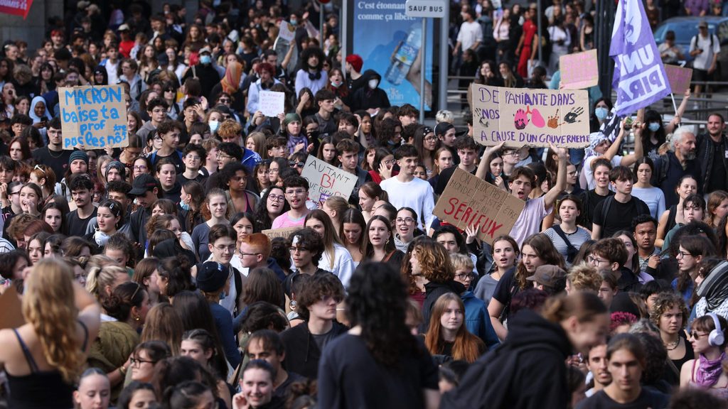 Francia registra casi 6,900 detenidos durante protestas estudiantiles; el 86 % son menores de edad