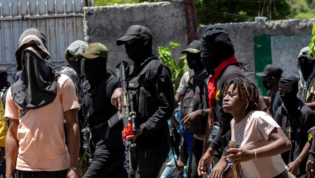 ONU renueva por un año las sanciones contra Haití para frenar la violencia de las pandillas